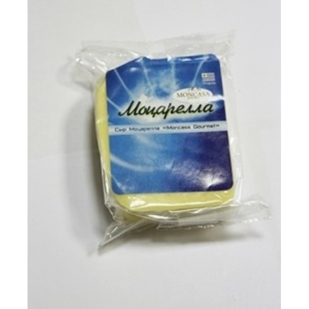 Сыр Моцарелла Moncasa кусок 42% - 250 г