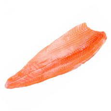 Филе лосося свежемороженное на коже в/у Трим D Чили ~ 1.8-2.3 кг