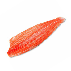Филе лосося охл. на шкуре с брюшком в/у Трим В ~ 1,4-1,8 кг (Мурманск)