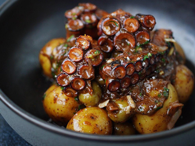 Жареный осьминог