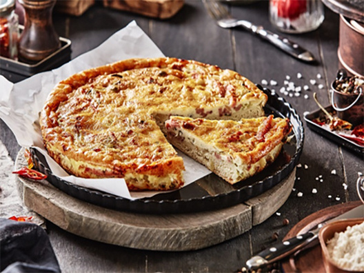 Киш Лорен с пармезаном и беконом